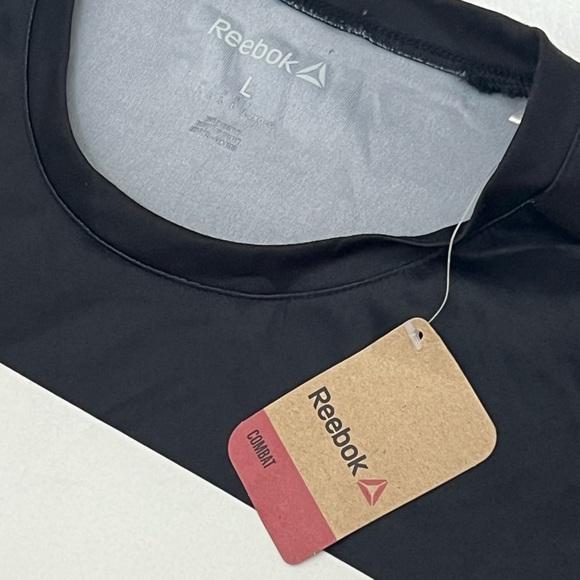 Reebok UFC Jon Jones Jersey - Picture 5 of 7